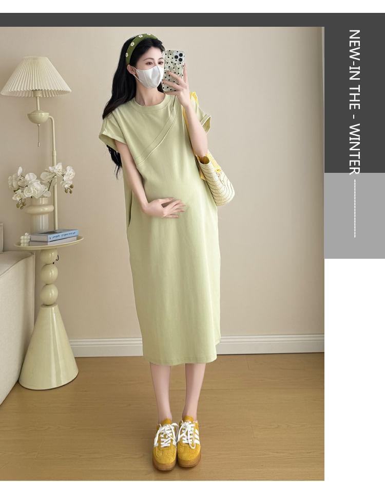 Maternity Short Sleeve Crew Neck Plain Cutout Panel Midi A-Line Dress Product Image
