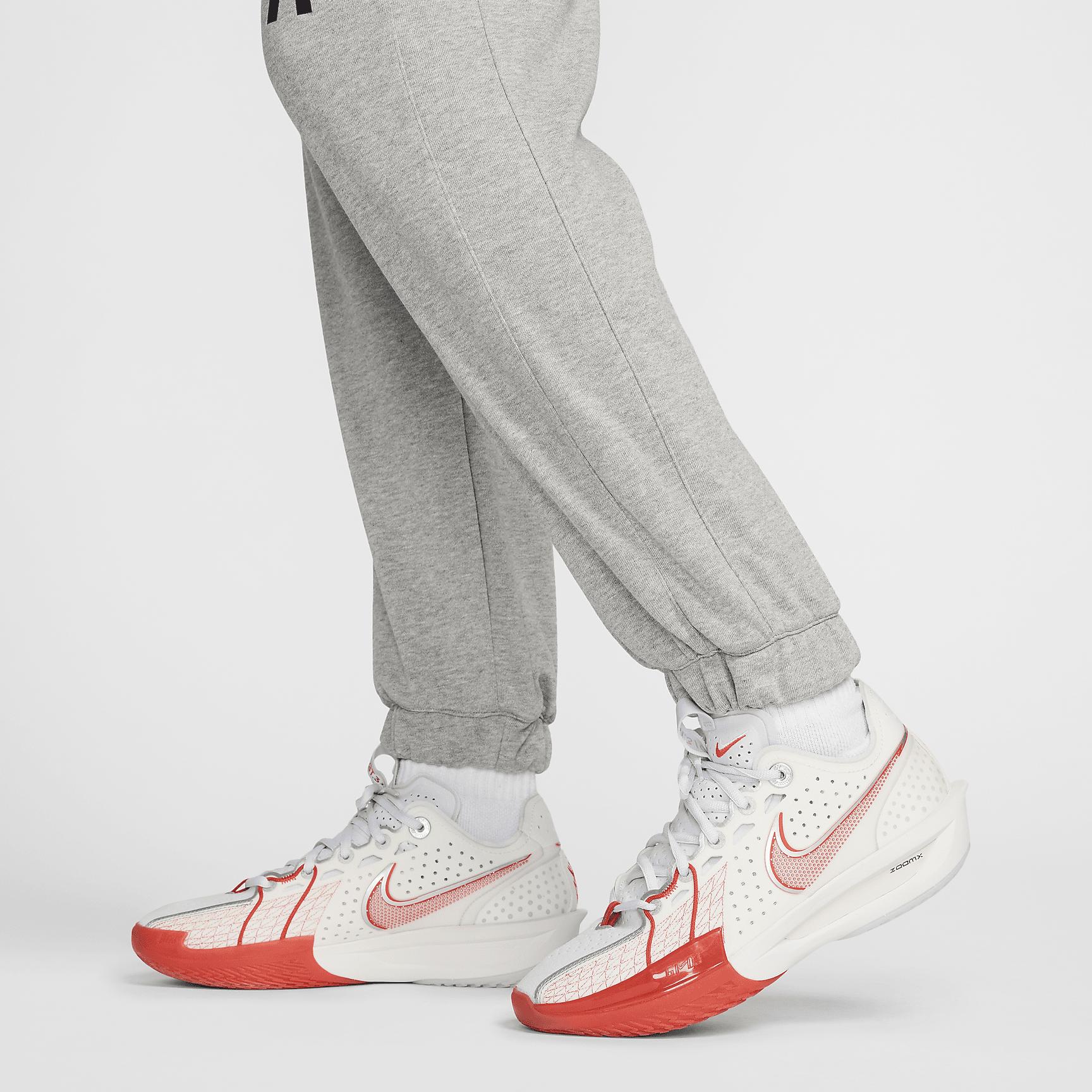USA Practice Women's Nike Basketball Fleece Pant Product Image