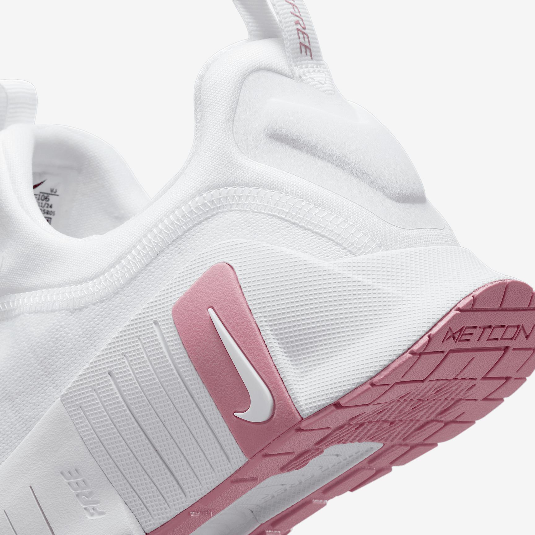 Nike Women's Free Metcon 6 Workout Shoes Product Image