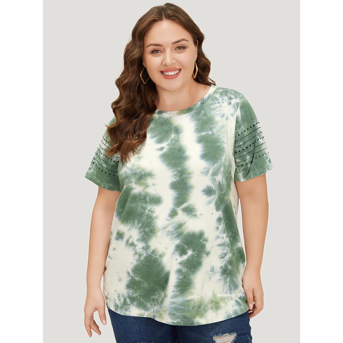 Plus Size Tie Dye Crew Neck Rivet Detail T-shirt Green Women Casual Tie Dye Round Neck Dailywear T-shirts BloomChic 26/4X Product Image