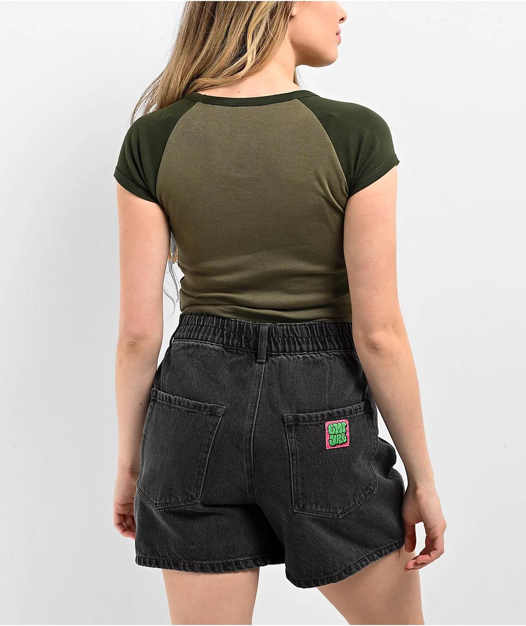 Zine Pammie Dark Green Raglan Crop T-Shirt Product Image