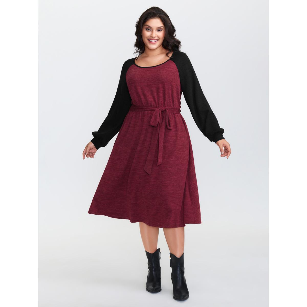Plus Size Color Contrast Back Cut-Out Stretchy Midi Dress Burgundy Women Leisure Tie knot Round Neck Extra Long Sleeve Curvy BloomChic 10/M Product Image