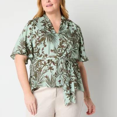 Liz Claiborne Womens V Neck Short Sleeve Satin Plus Blouse Product Image