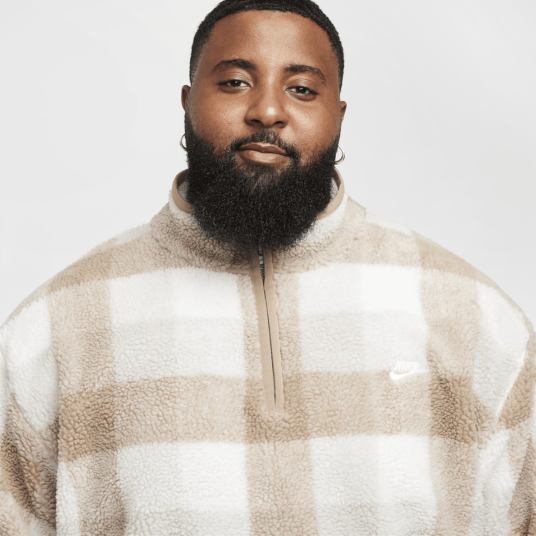 Nike Men's Club Winterized Half-Zip Product Image