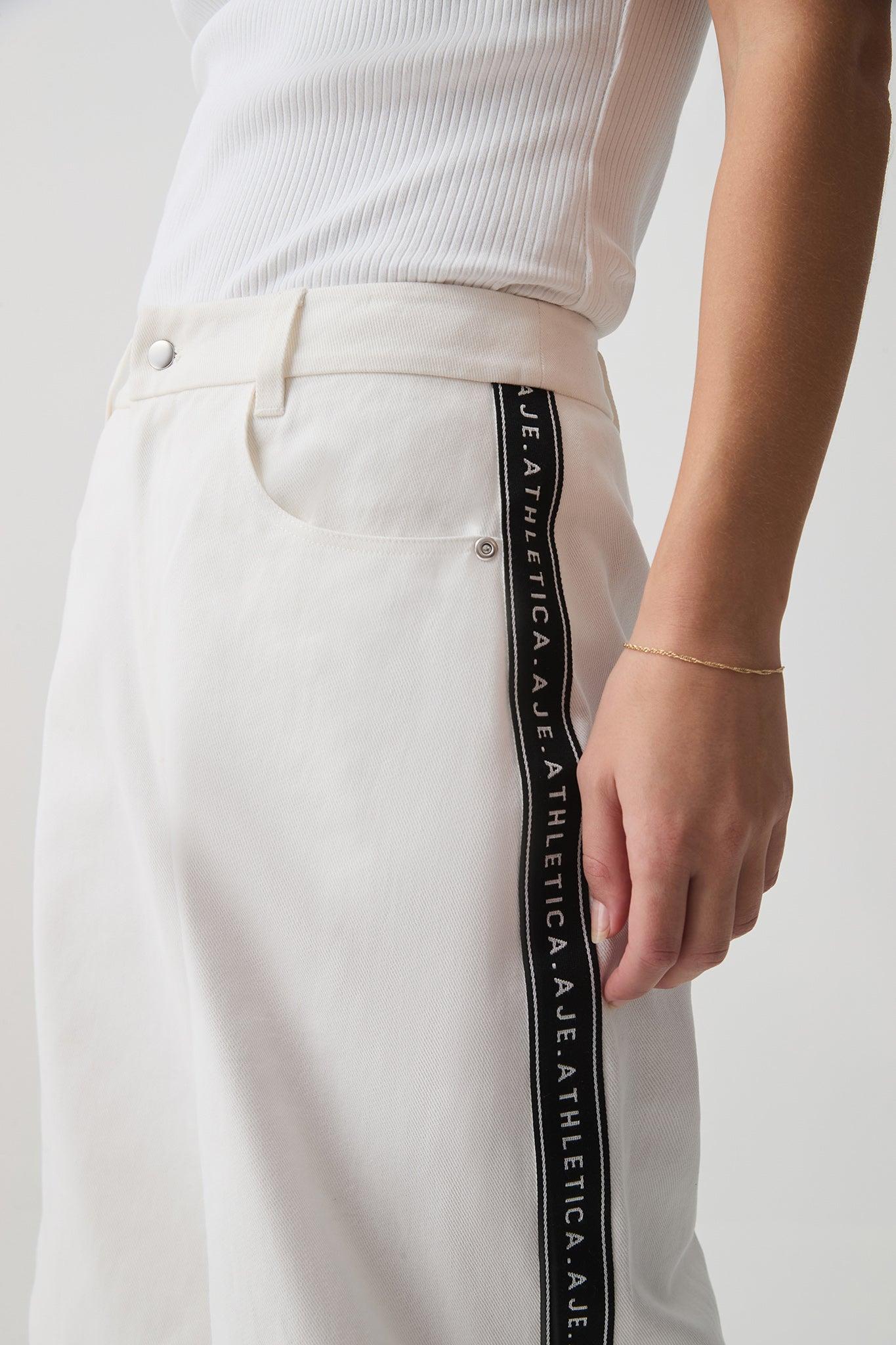 Belted Vest 713 Product Image