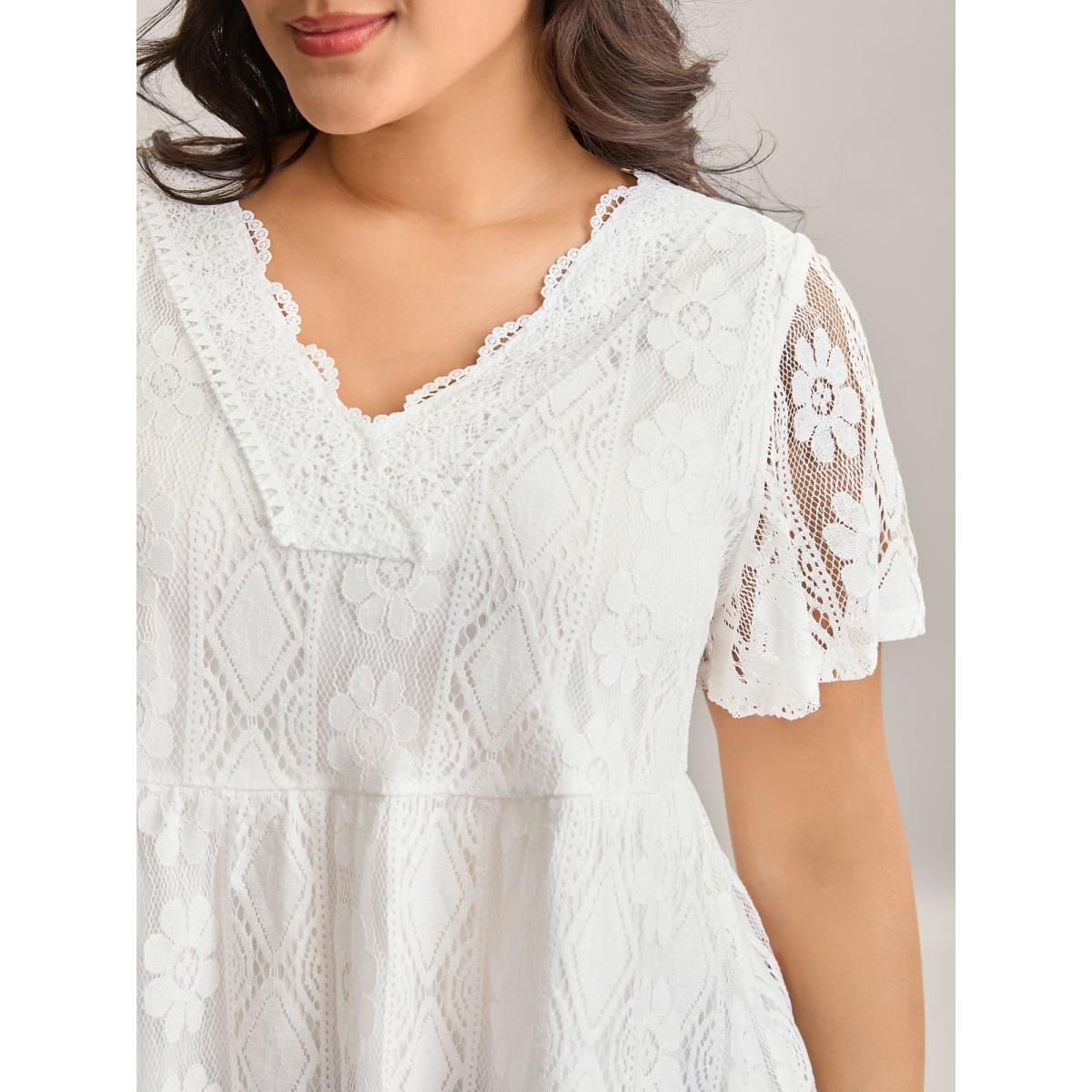 Plus Size V Neck Lace Mesh Plain T-Shirt Originalwhite Women Woven ribbon&lace trim V-neck Bodycon Everyday-Elegant T-shirts BloomChic 14-16/1X Product Image