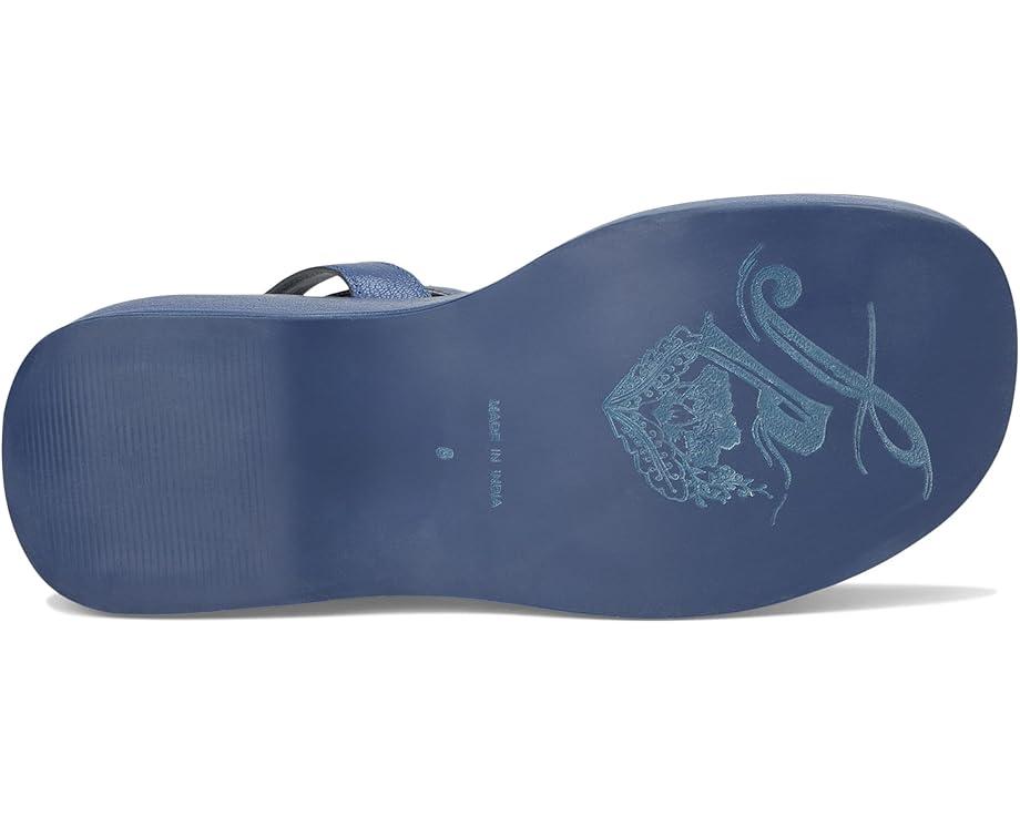 Iris Flatform Product Image