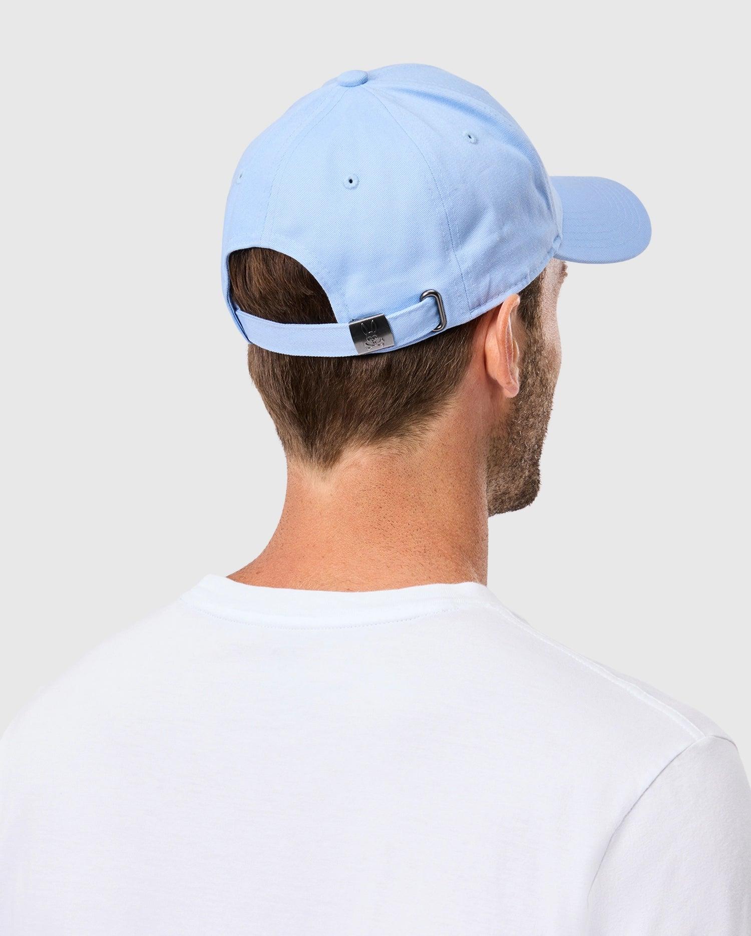 MENS CLASSIC BASEBALL CAP - B6A816B200 Male Product Image
