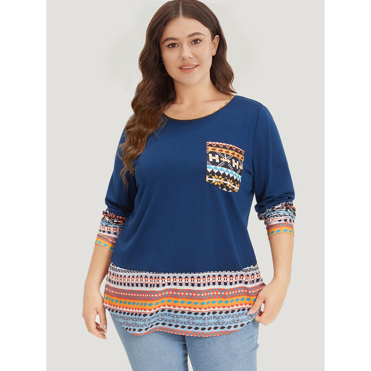 Plus Size Bandana Print Patched Pocket Curved Hem T-shirt Blue Women Elegant Patchwork Bohemian Print Round Neck Dailywear T-shirts BloomChic 28/5X Product Image