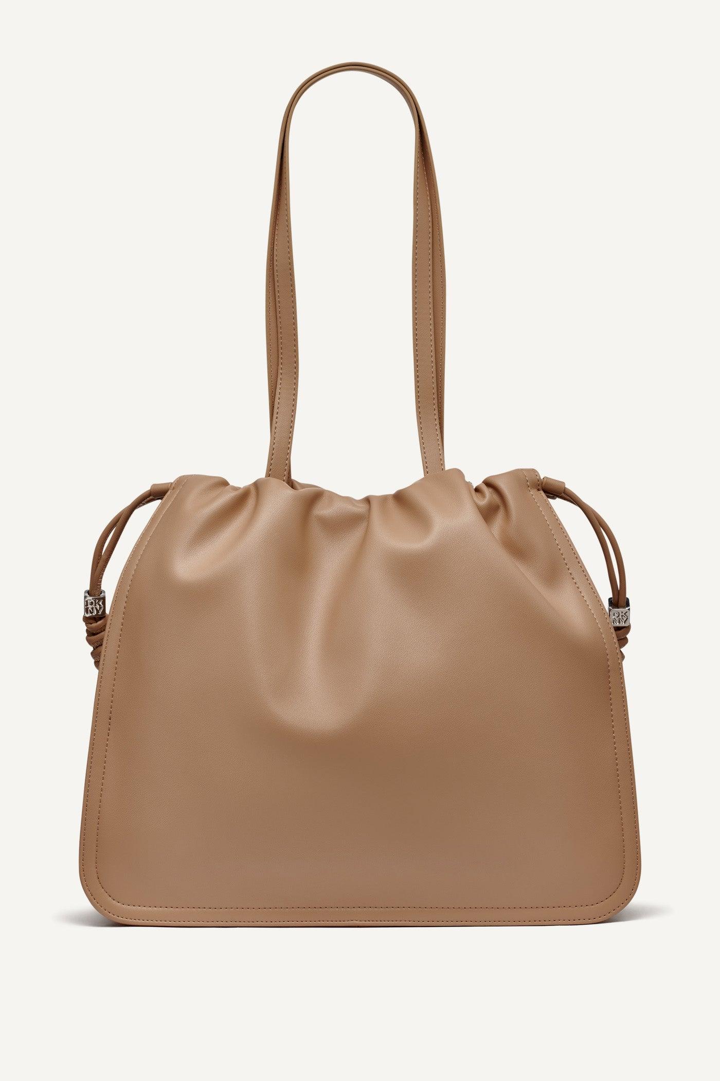 HALLE DRAWSTRING TOTE Product Image