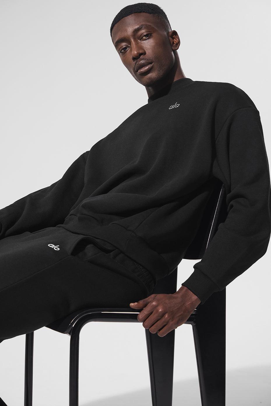 Accolade Crew Neck Pullover - Black Product Image