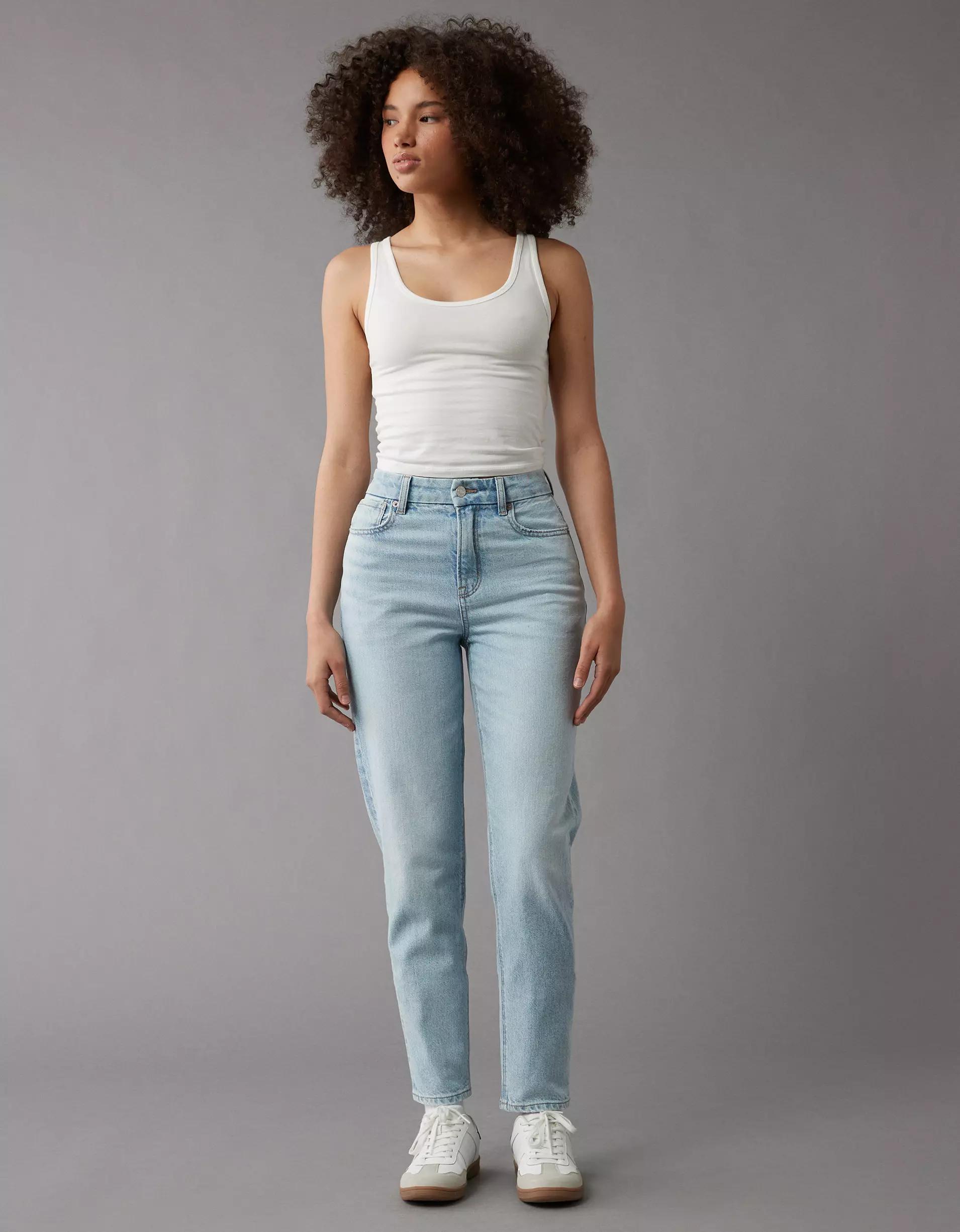 AE Strigid Curvy Mom Jean Product Image