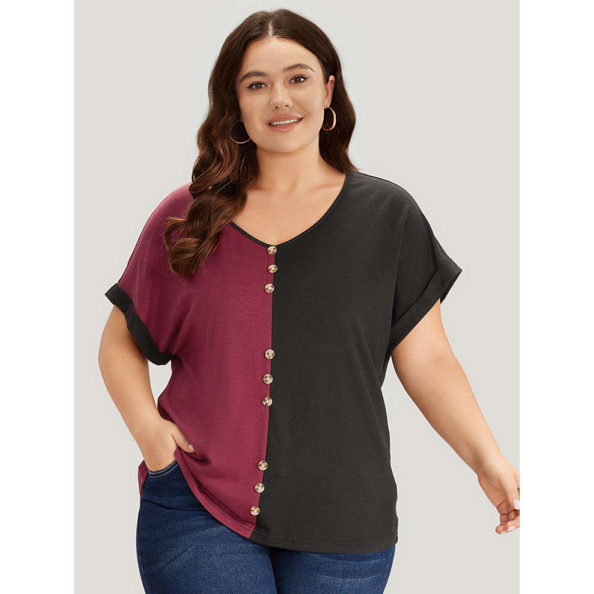 Plus Size Colorblock Contrast Button Detail Roll Batwing Sleeve T-shirt Black Women Casual Contrast Colorblock Scoop Neck Dailywear T-shirts BloomChic 12/L Product Image