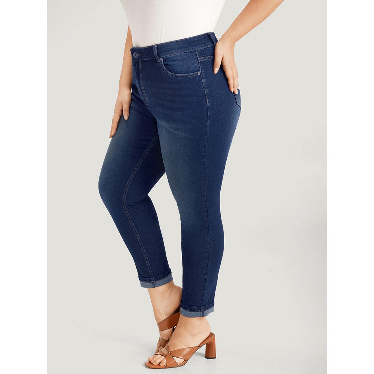 Plus Size Very Stretchy Pocket Dark Wash Roll Hem Jeans Women DarkBlue Casual Plain Roll Hem High stretch Pocket Jeans BloomChic 24/3X Product Image