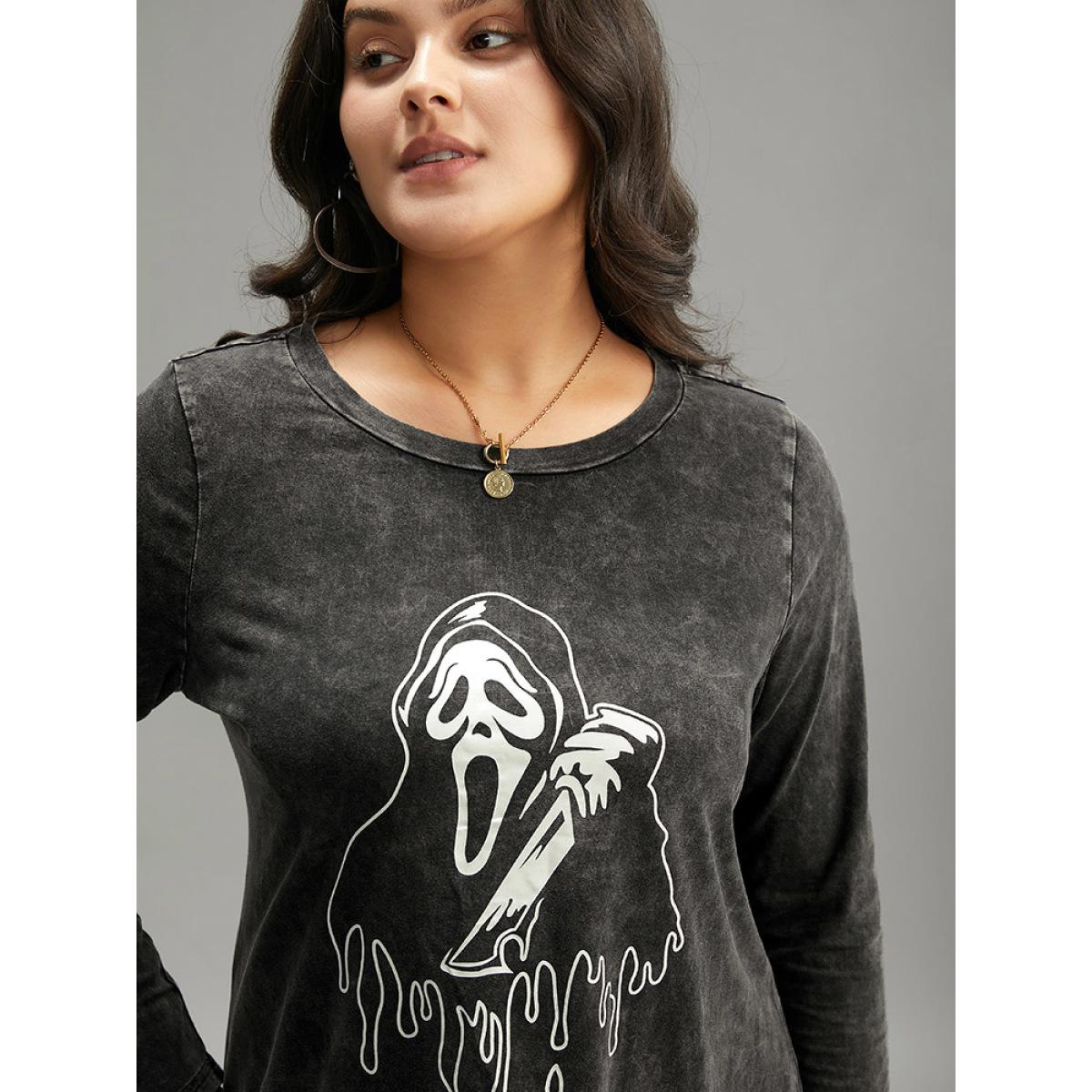 Plus Size Halloween Supersoft Essentials Skull Print Vintage T-shirt Black Women Casual Printed Halloween Festival-Halloween T-shirts BloomChic 14-16/1X Product Image