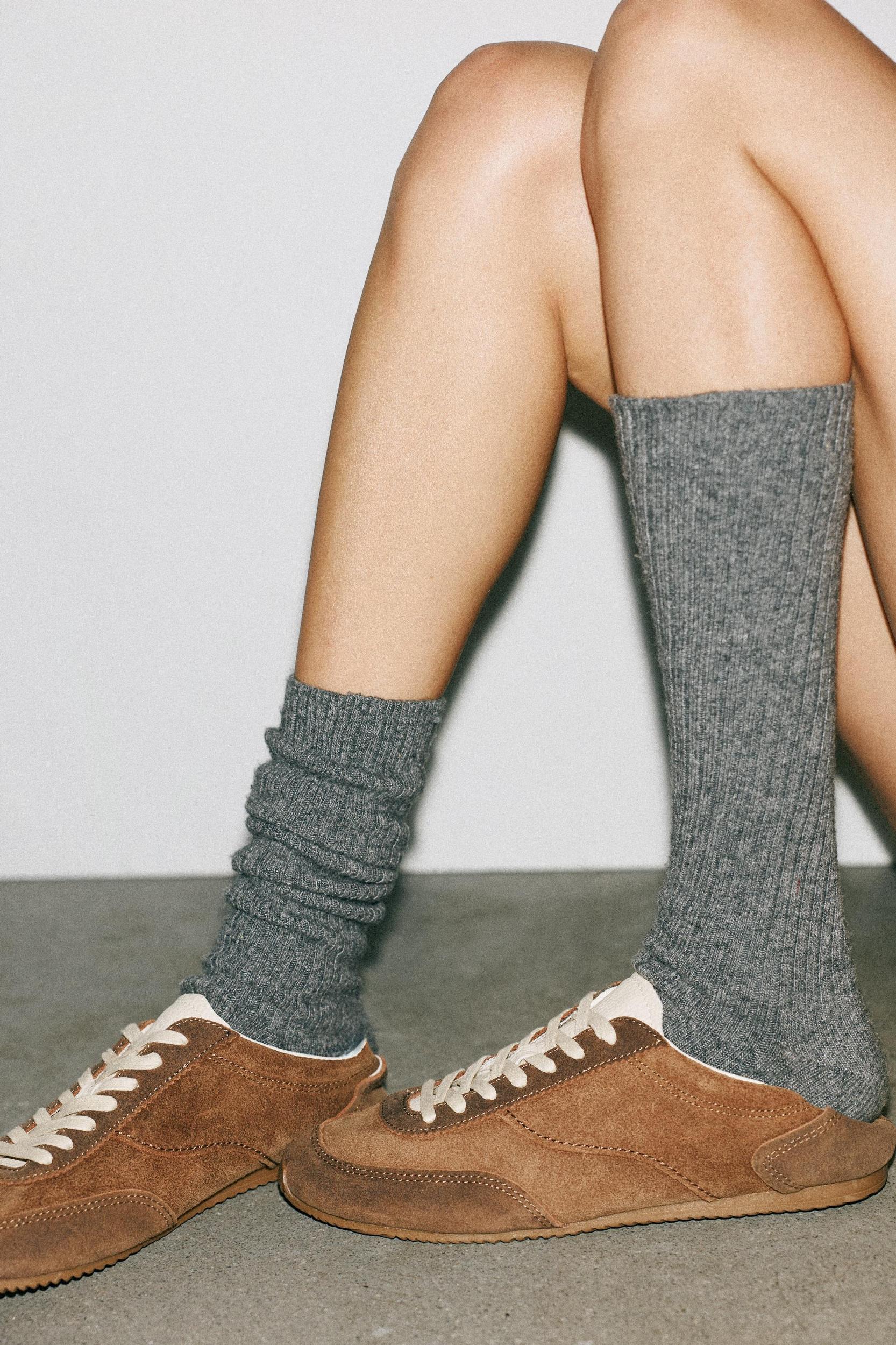 CONTRAST LEATHER SNEAKERS Product Image