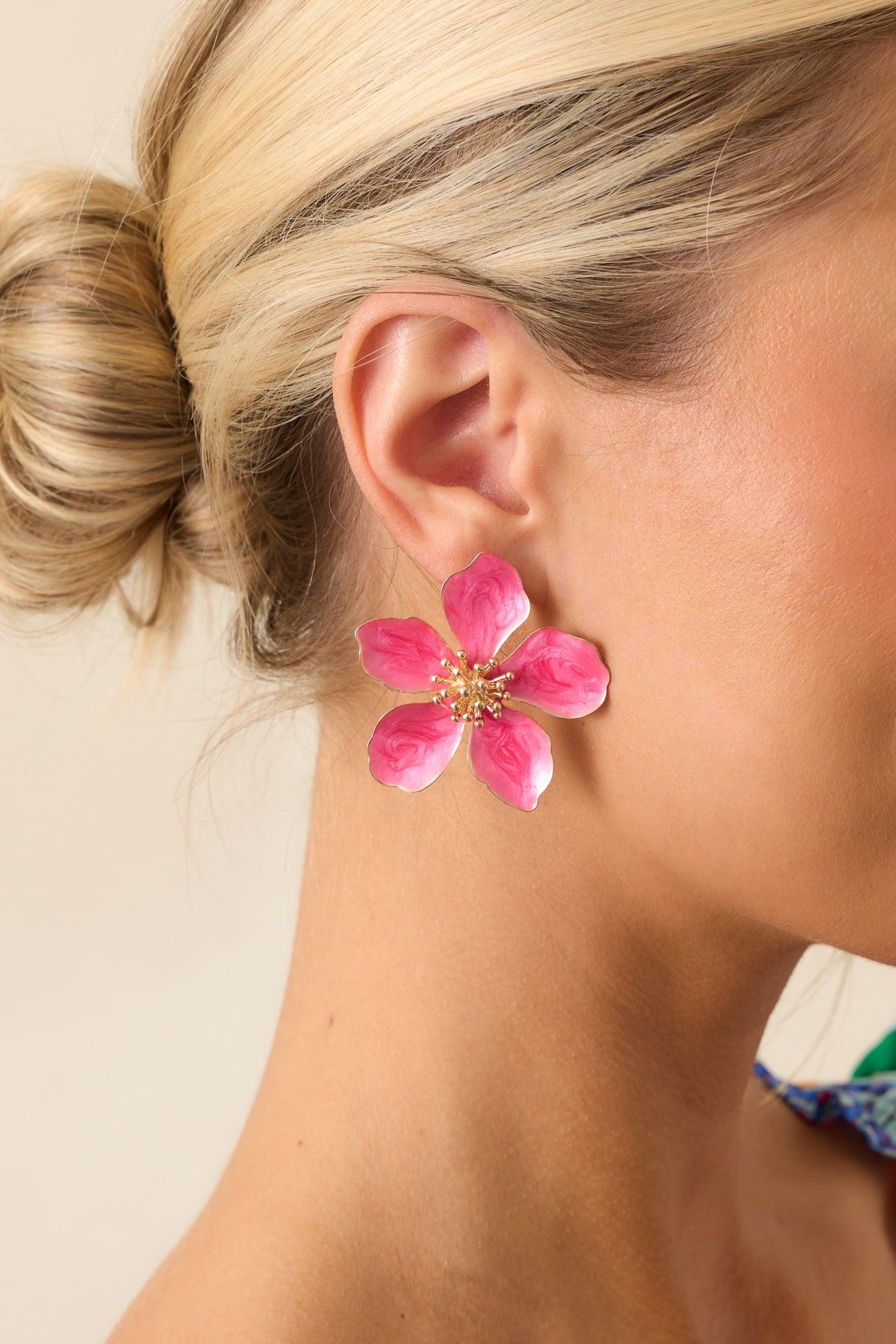Rooftop Garden Fuchsia Pink Pearlescent Flower Earrings Product Image
