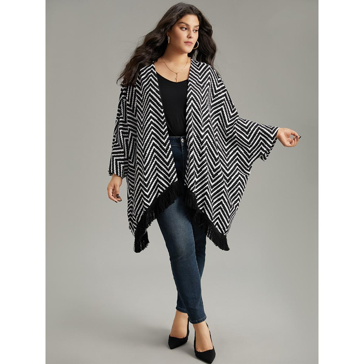 Plus Size Halloween Geometric Tassel Trim Dolman Sleeve Kimono Women Black Casual Tassels Loose Dailywear Kimonos BloomChic 14-16/1X Product Image