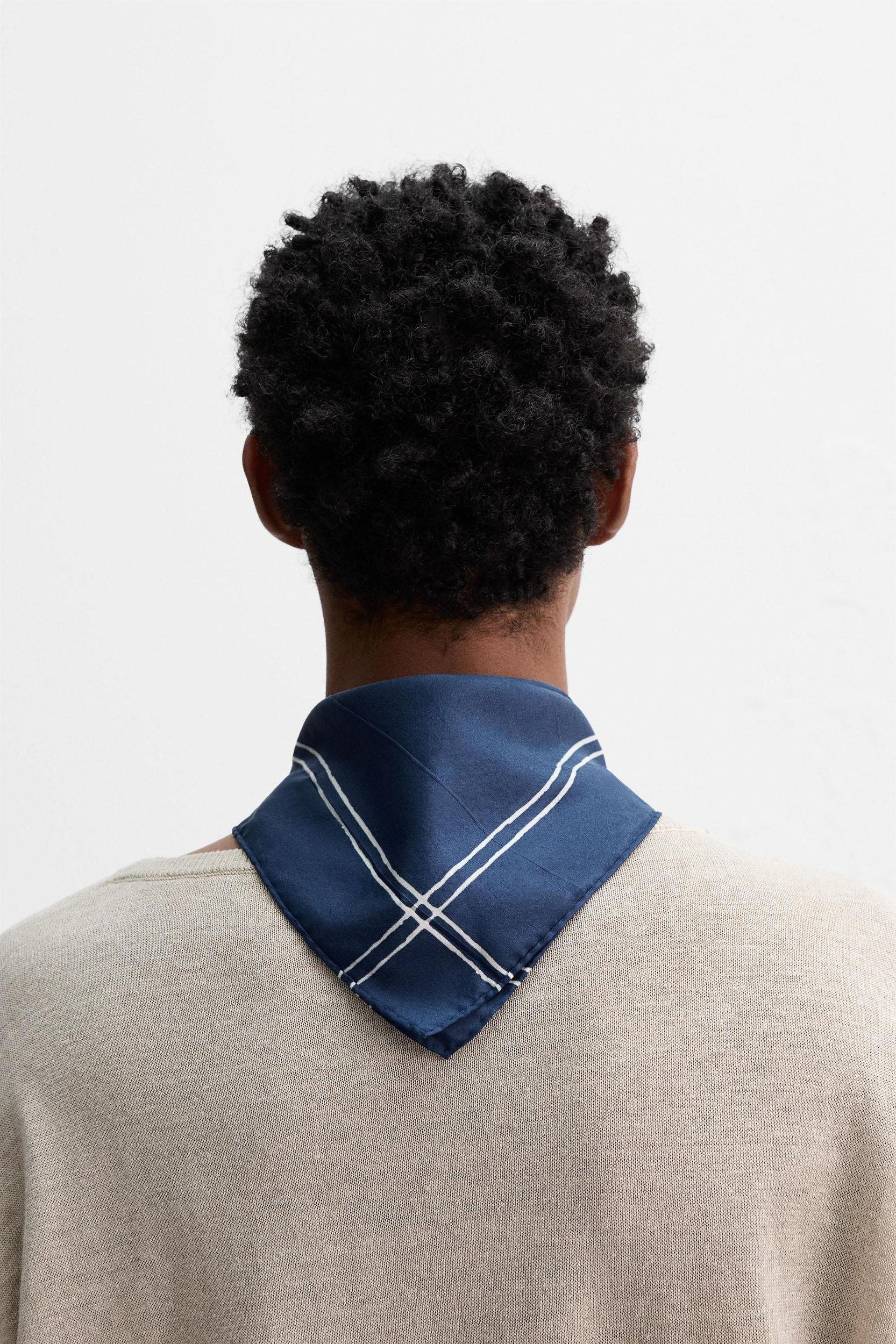 SILK BANDANA Product Image