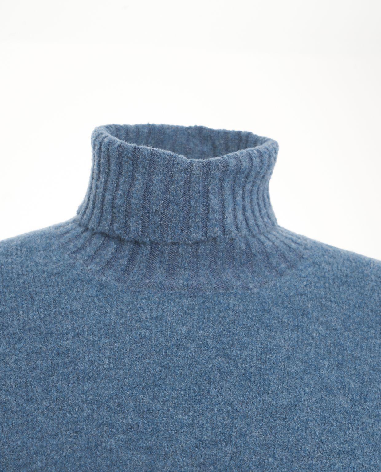 Wool turtleneck sweater Product Image