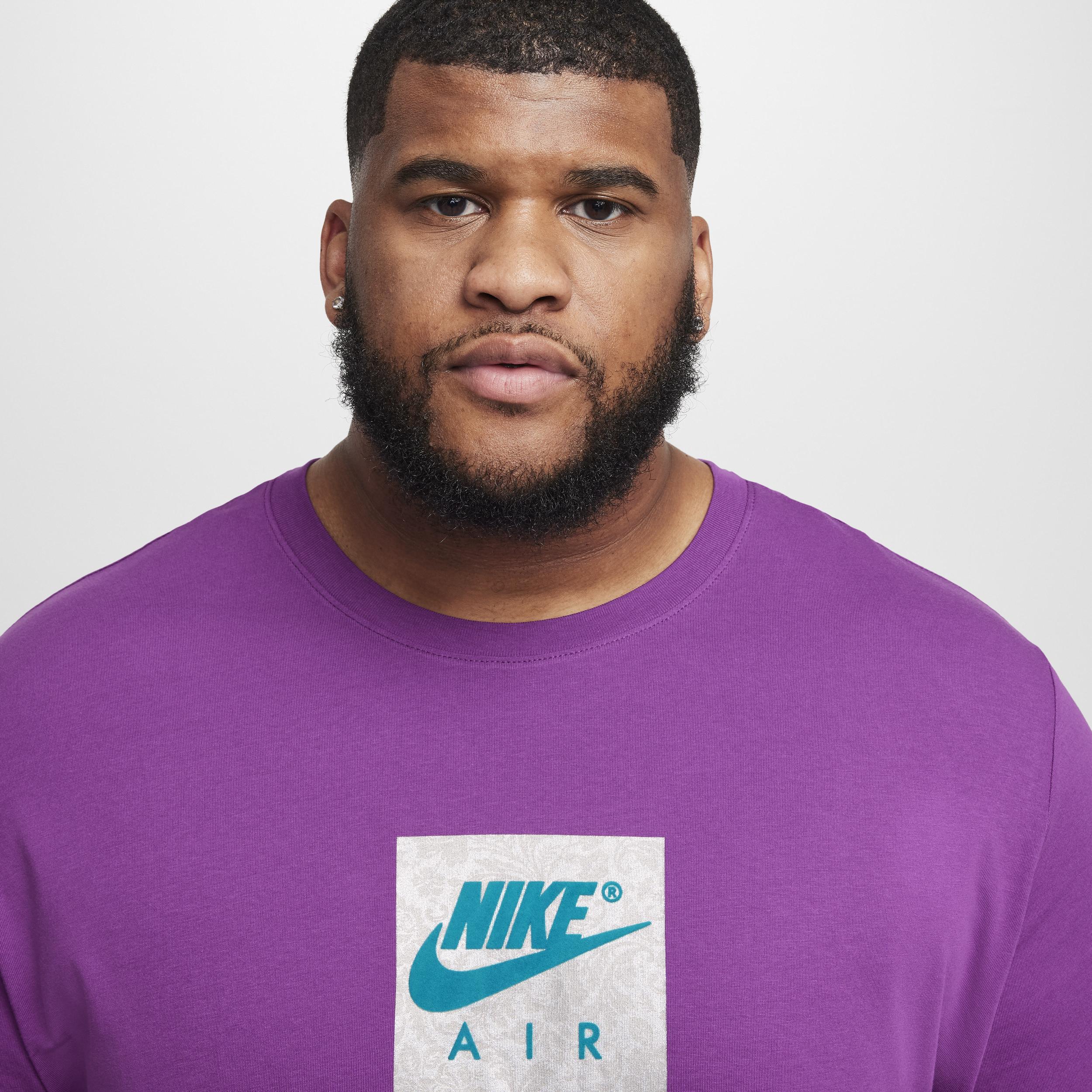 Nike Sportswear T-Shirt Product Image