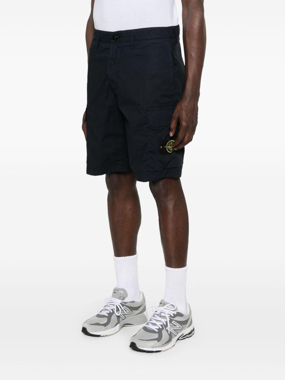 Compass-badge shorts Product Image