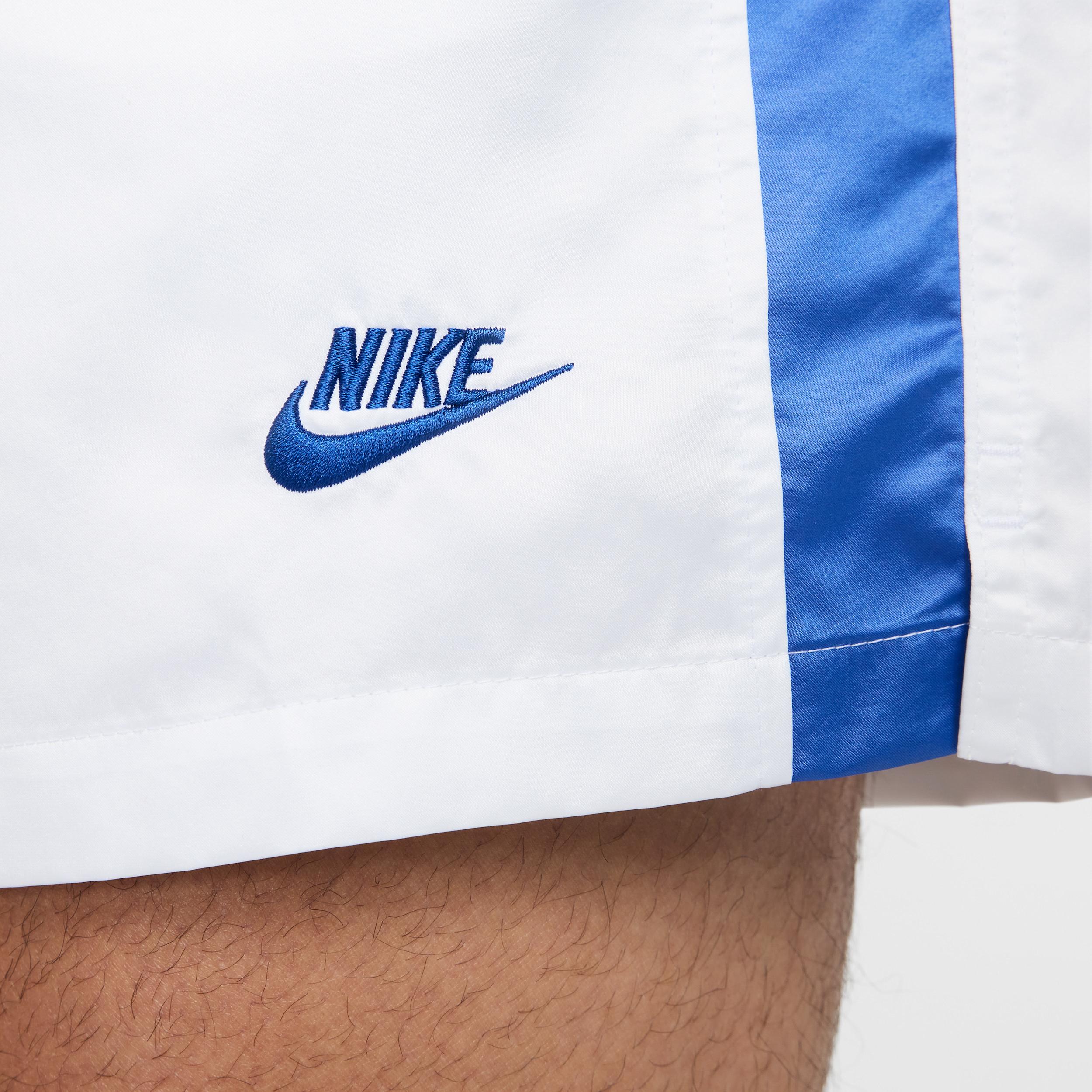 Mens Nike Sportswear Club Flow Football Shorts | HJ1952-100 Product Image
