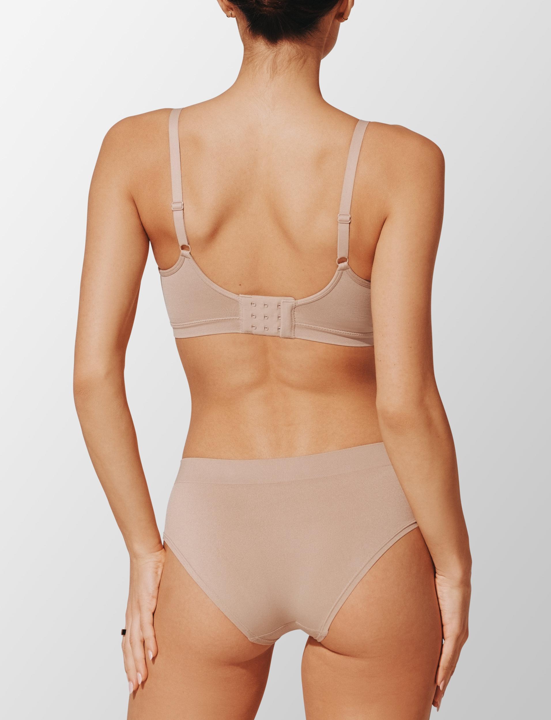Form 360 Fit™ Lifting Wireless Bra Product Image