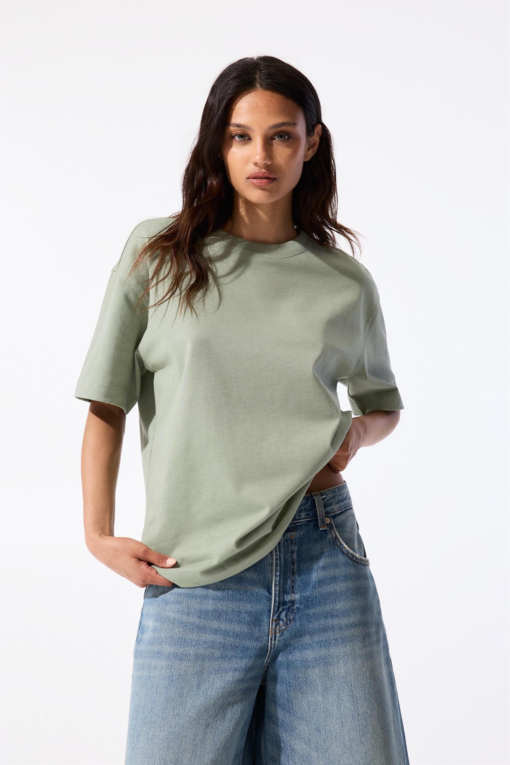 Oversized T-shirt Product Image