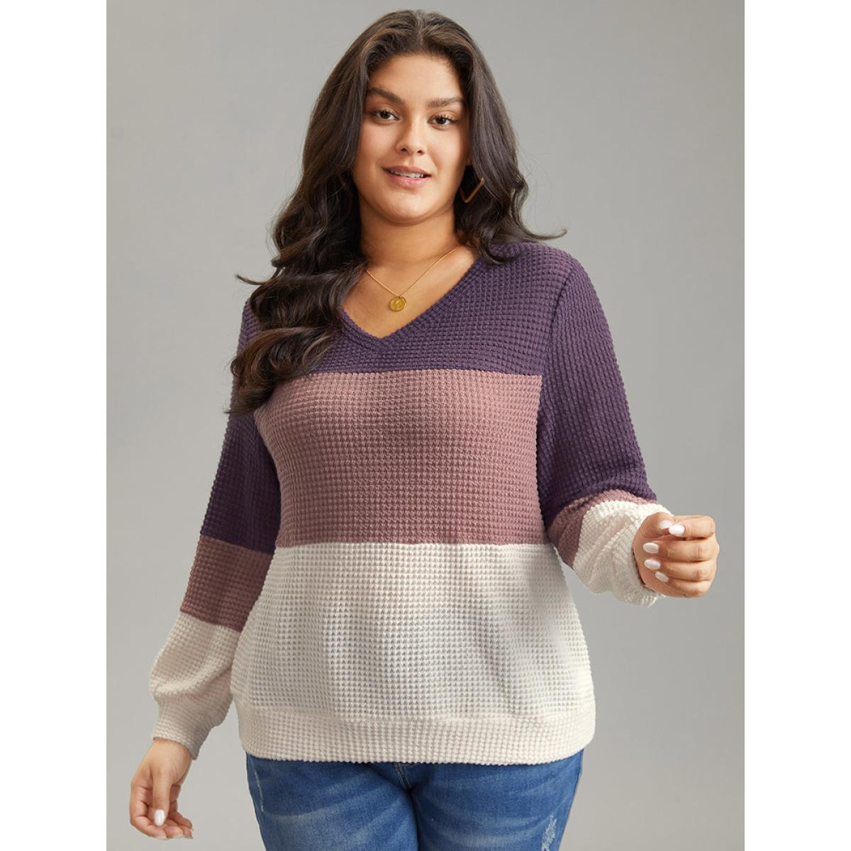 Plus Size Waffle Knit Colorblock Contrast V Neck T-shirt Multicolor Women Casual Waffle Knit Plain V-neck Dailywear T-shirts BloomChic 26/4X Product Image