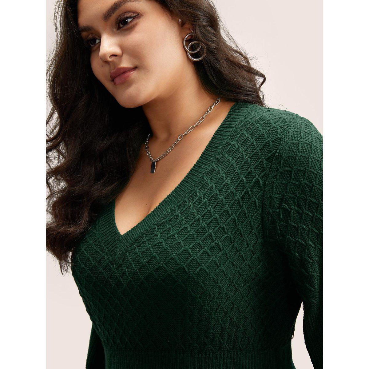 Plus Size Plain Plisse Lantern Sleeve A Line Pullover DarkGreen Women Elegant Long Sleeve V-neck Everyday Pullovers BloomChic 28/5X Product Image