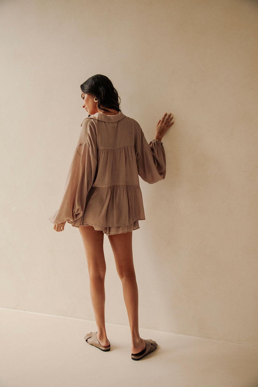 Huxley Shorts - Mushroom Product Image