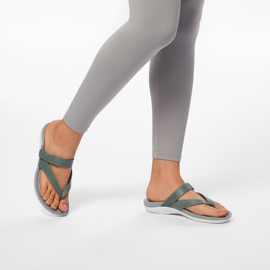 Oasis Thong Sandal Female Product Image