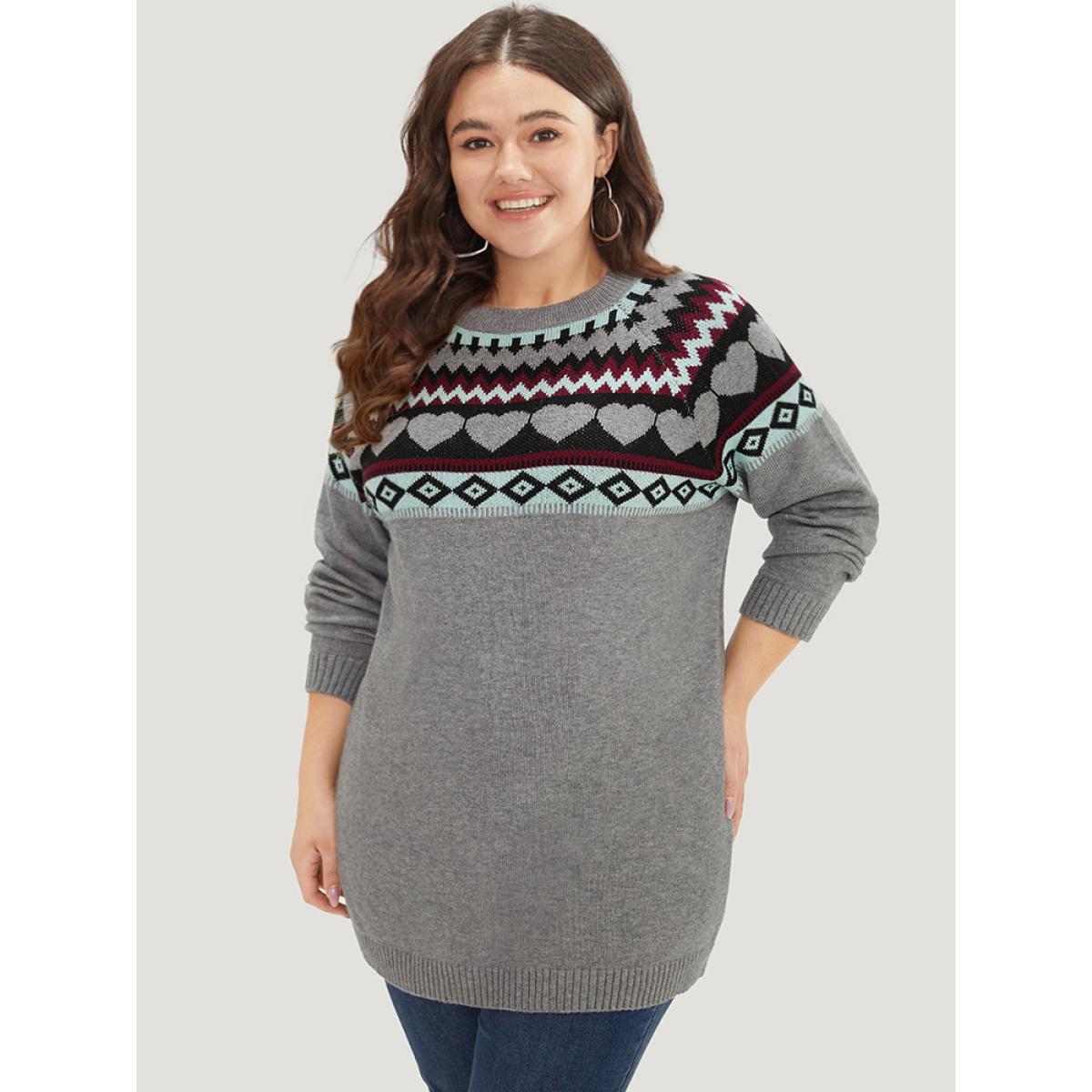 Plus Size Heart & Geo Print Raglan Sleeve Pullover DarkGray Women Casual Loose Long Sleeve Round Neck Dailywear Pullovers BloomChic 18-20/2X Product Image