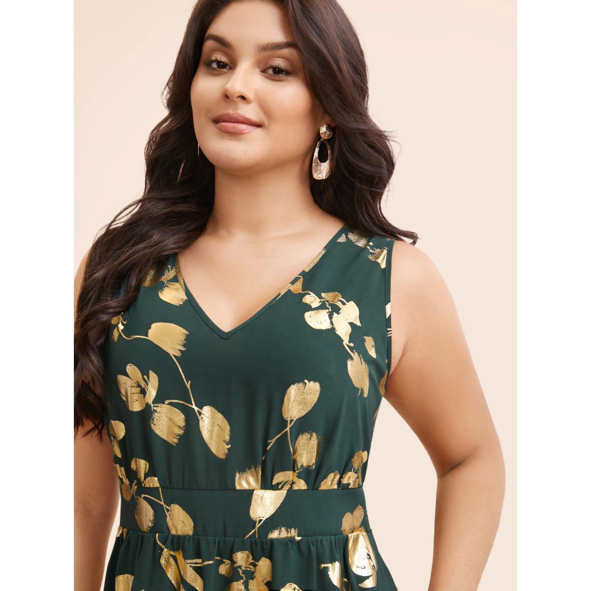 Plus Size Glitter Floral Sleeveless Maxi Dress DarkGreen Women Cocktail Texture V-neck Sleeveless Curvy BloomChic 22-24/3X Product Image