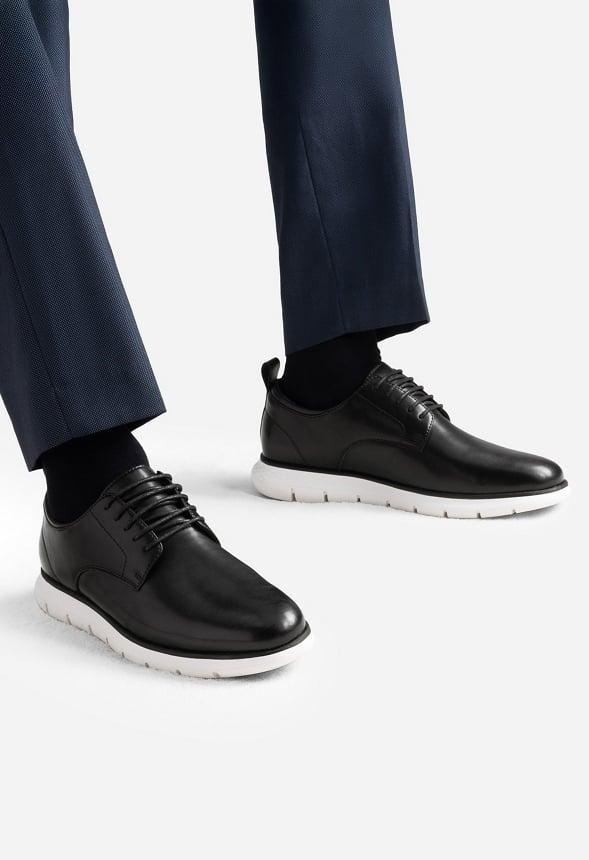 Men's Comfortable Casual Work Shoe Product Image