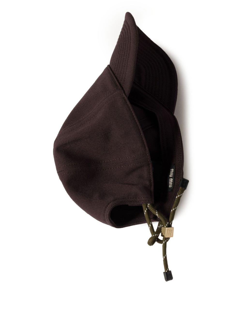 logo-embroidered cap Product Image