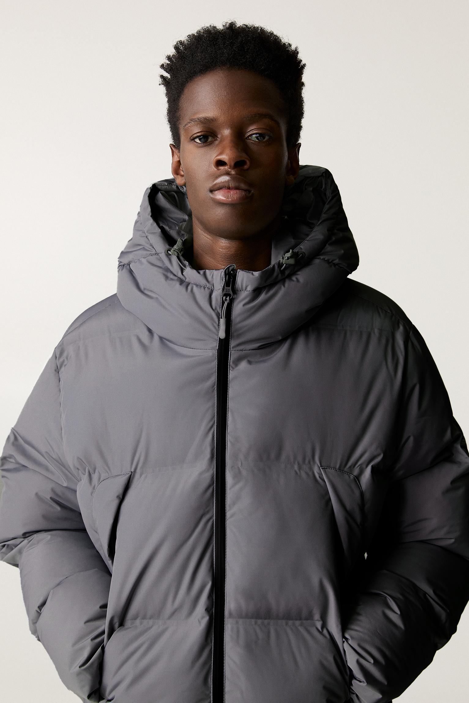 Puffer jacket with hood Product Image