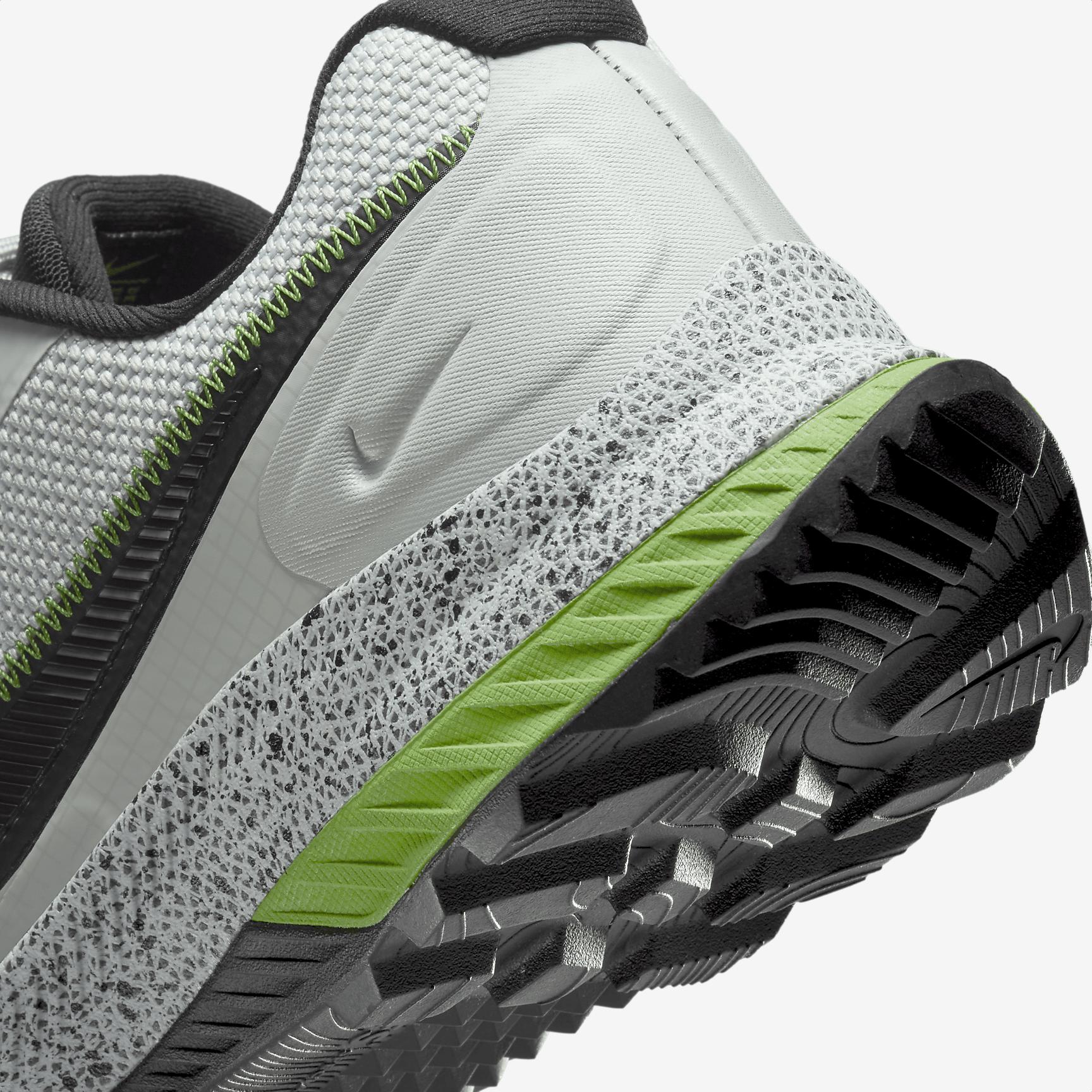 Nike Mens React SFB Carbon Low Mens Elite Outdoor Shoes | CZ7399-005 Product Image