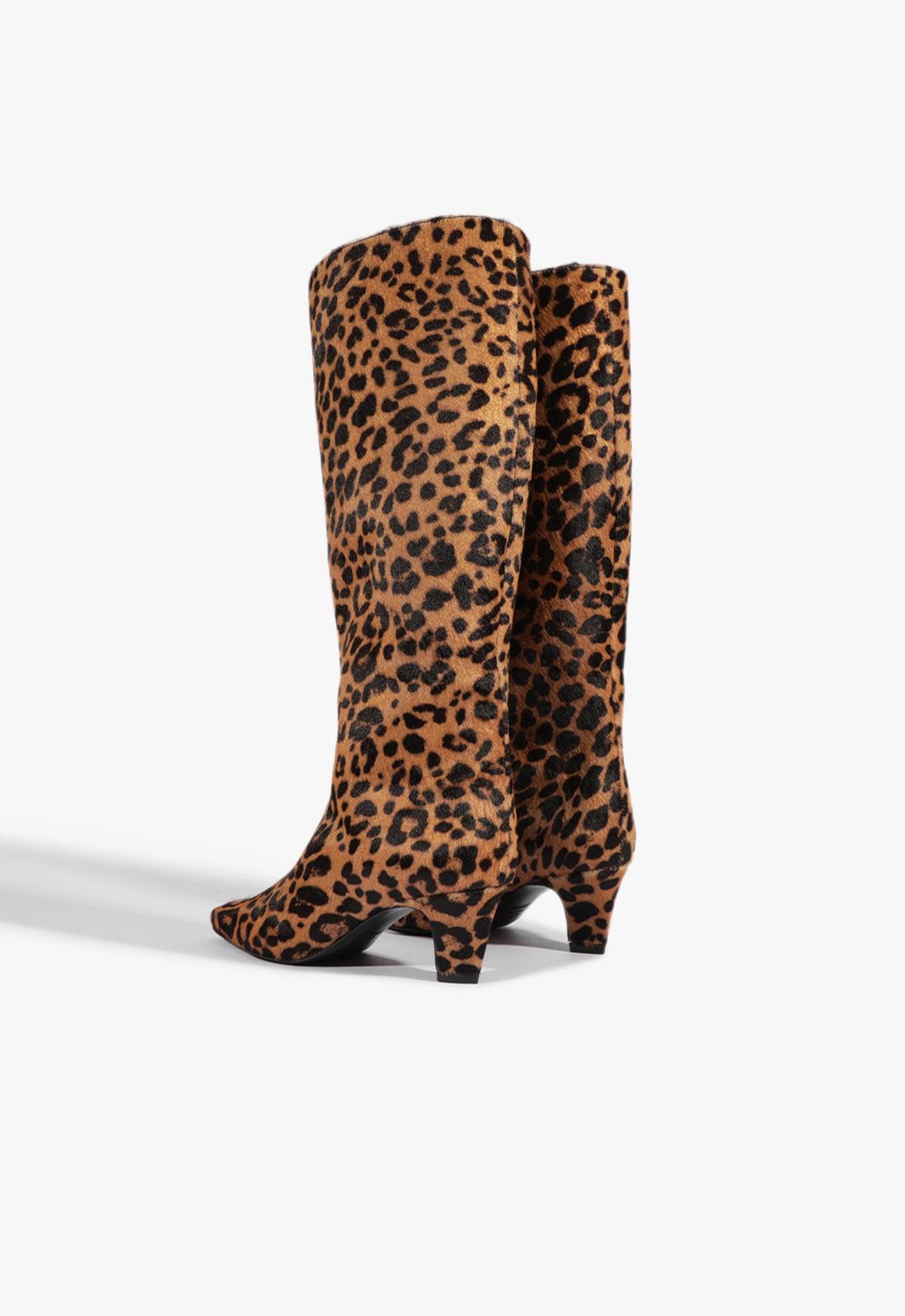 Dellia Up Boot Product Image