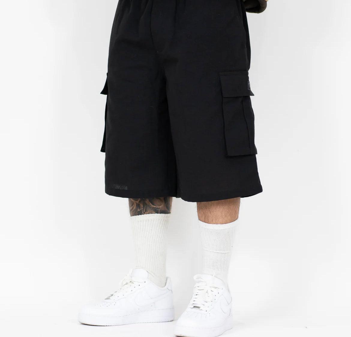 FB County Cargo Checker Shorts Male Product Image