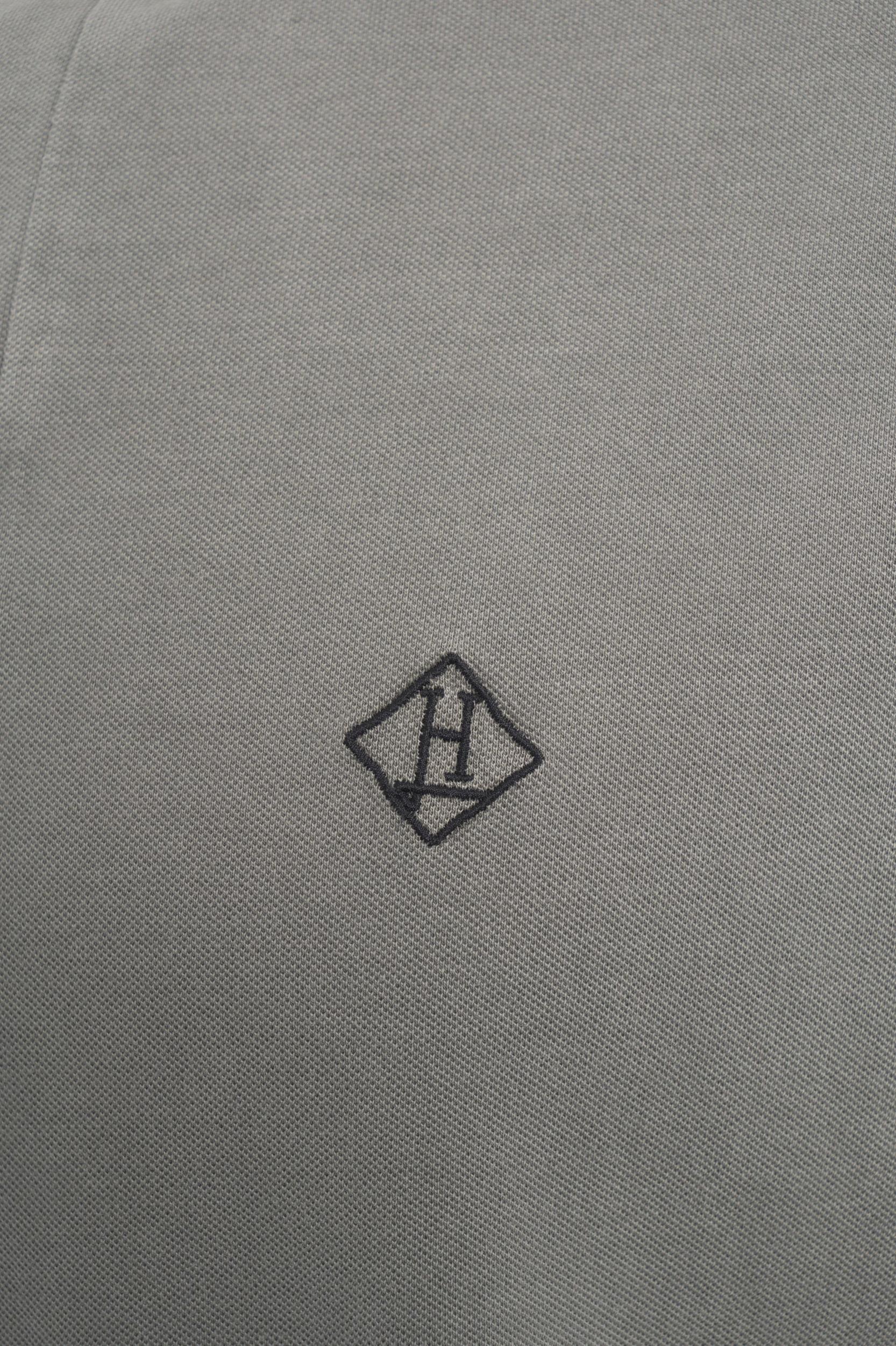 Polo with logo embroidery Product Image