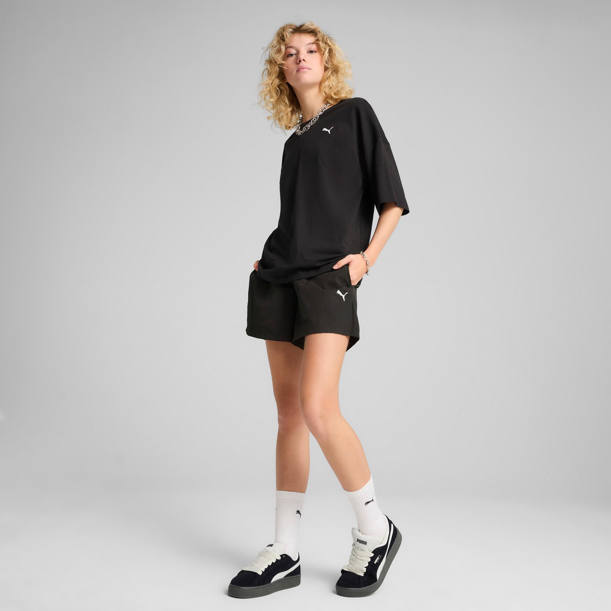 Wardrobe Essentials Women's Oversized Tee Product Image
