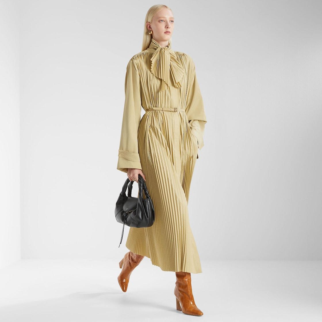 Fendi Spy SmallBlack leather bag Product Image