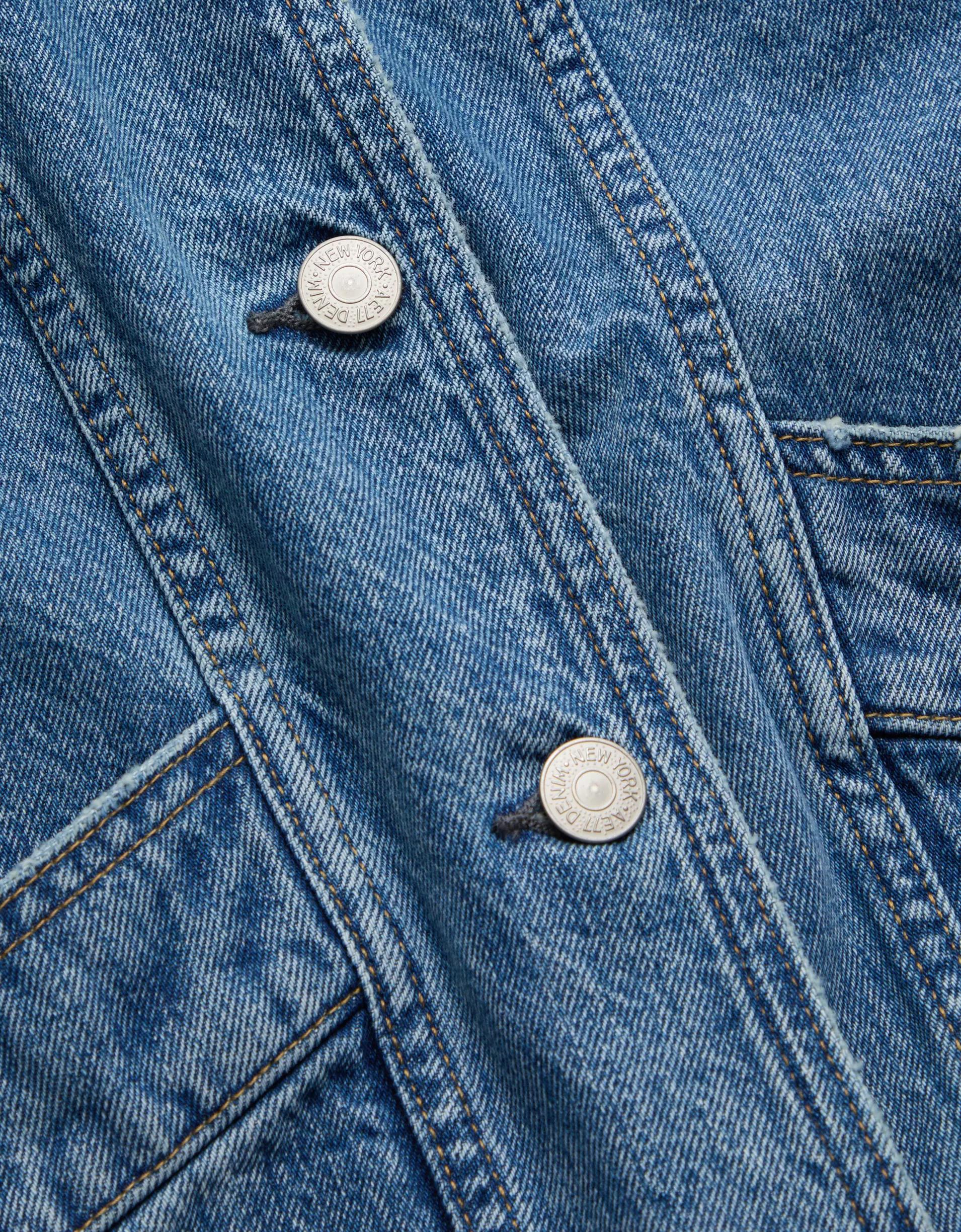 AE77 Premium Denim Cropped Jacket Product Image