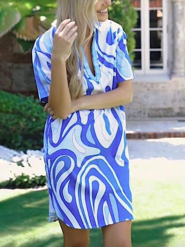 Loose Short Sleeves Contrast Color Pockets V-Neck Mini Dresses Product Image