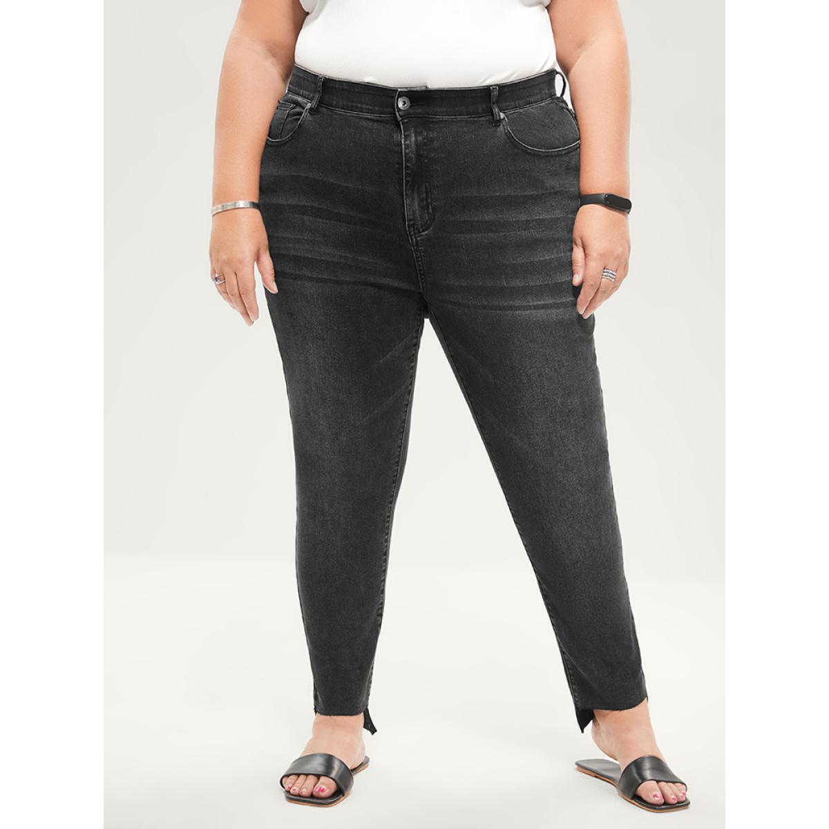 Plus Size Skinny Moderately Stretchy Mid Rise Dark Wash Gap Proof Jeans Women Black Casual Plain Gap-proof Medium stretch Pocket Jeans BloomChic 10/M Product Image