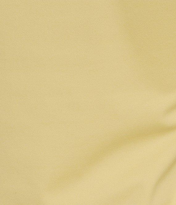 RHONE Ultimate Layer Crew Neck Long Sleeve Top Product Image