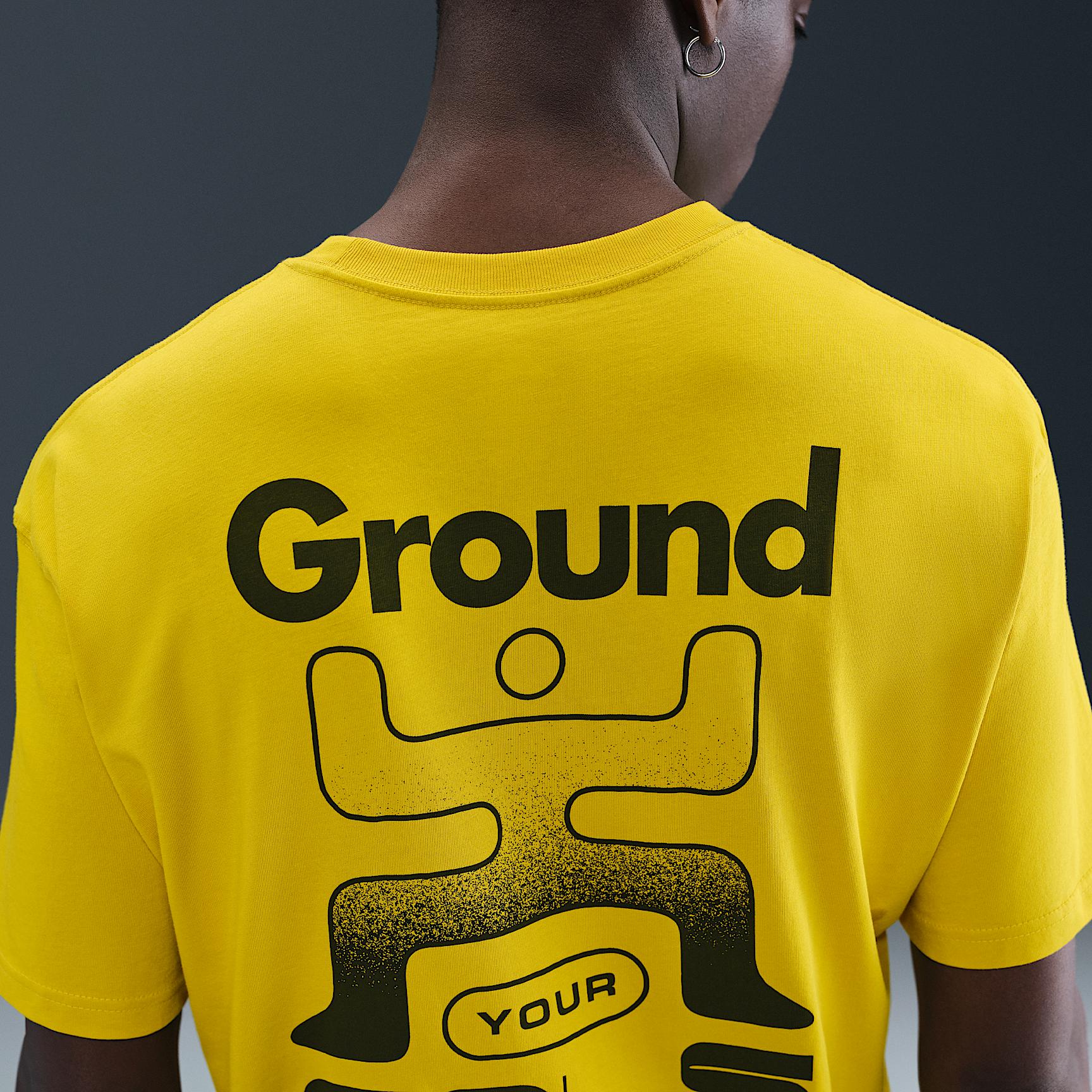 Mens Nike Sportswear Max90 T-Shirt | HQ9266-726 Product Image