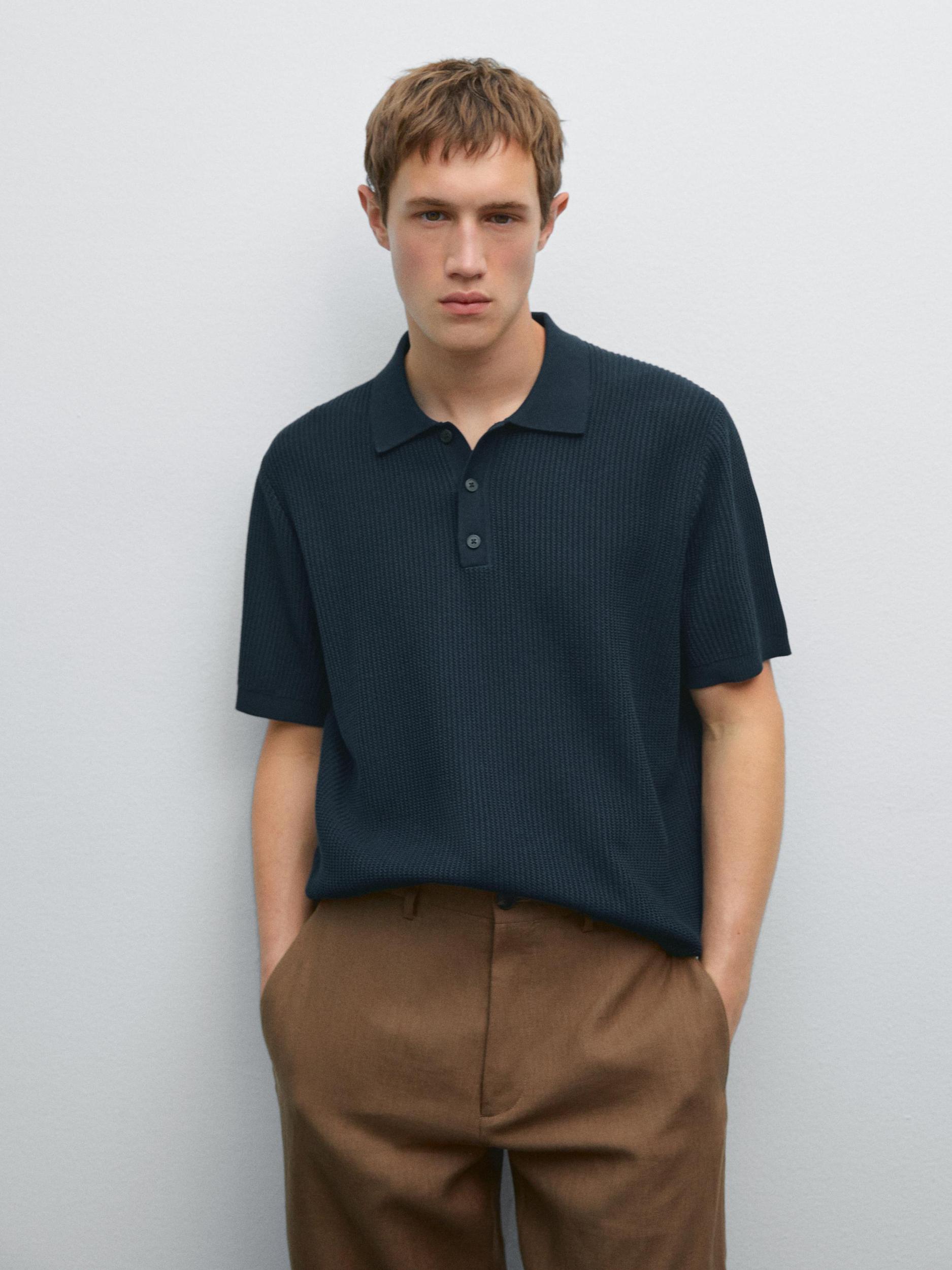 100% cotton textured knit polo shirt Product Image